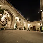 Harkasos Cave 4*