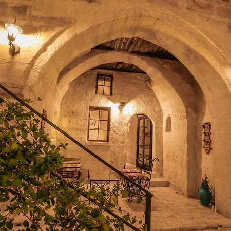 Harkasos Cave Hotel