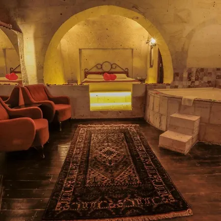 Hotel Harkasos Cave 3*