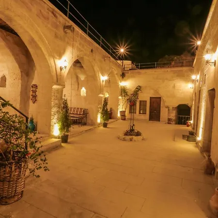 Harkasos Cave 3*