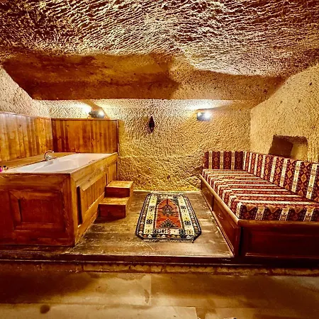 Hotel Harkasos Cave 3*