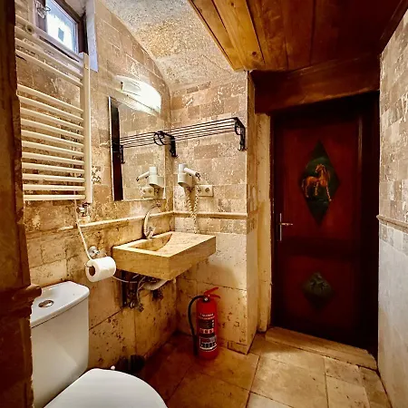 Harkasos Cave 3* Ürgüp