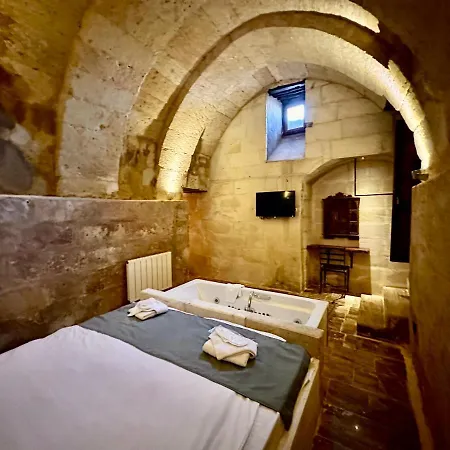 Harkasos Cave Hotel 3*
