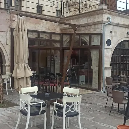 Harkasos Cave Hotel 3*