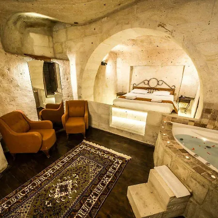 Harkasos Cave 4* אורגופ