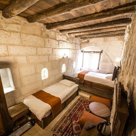 Hotel Harkasos Cave 4*