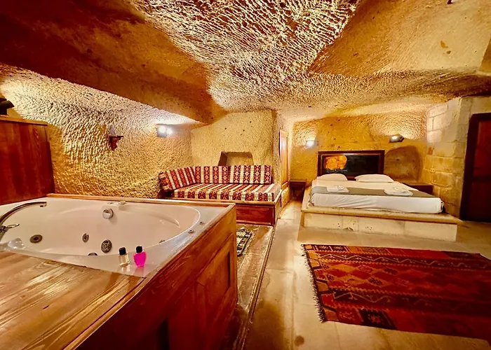 Harkasos Cave ホテル 3*