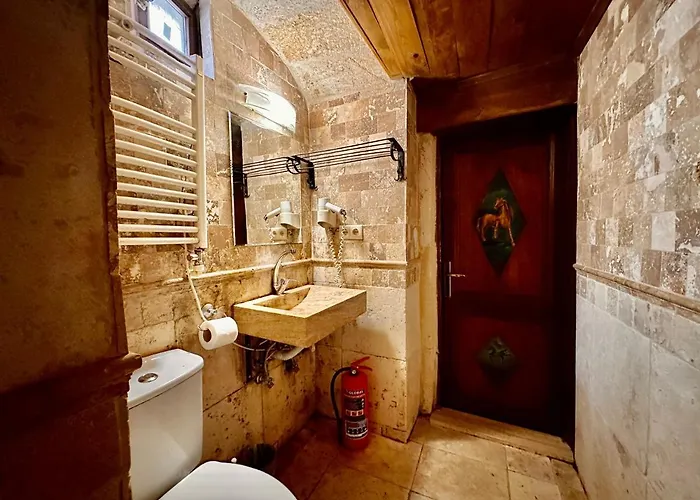 Harkasos Cave 3* ウルギュップ