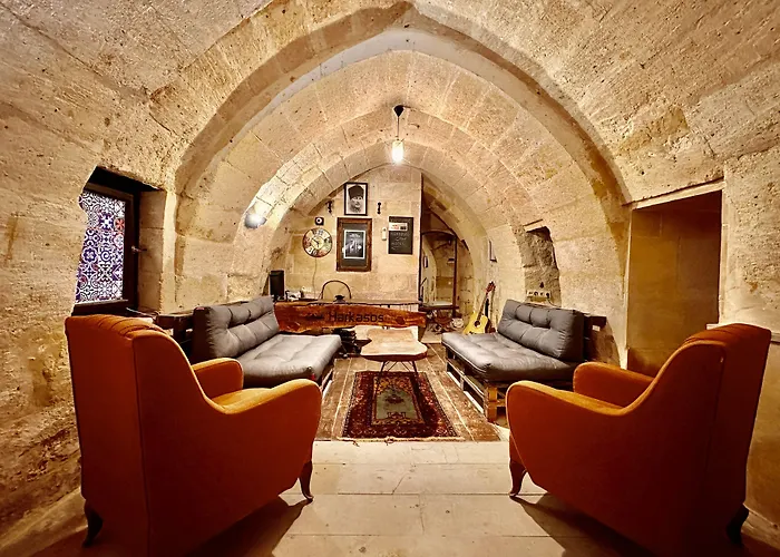 Harkasos Cave ウルギュップ