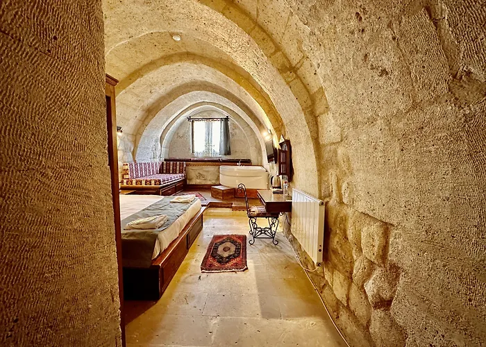 Harkasos Cave ウルギュップ