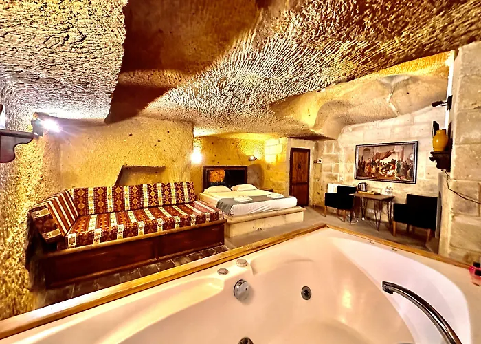 Harkasos Cave ホテル ウルギュップ