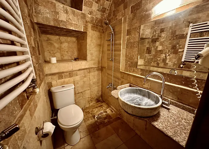 Harkasos Cave ホテル 3*